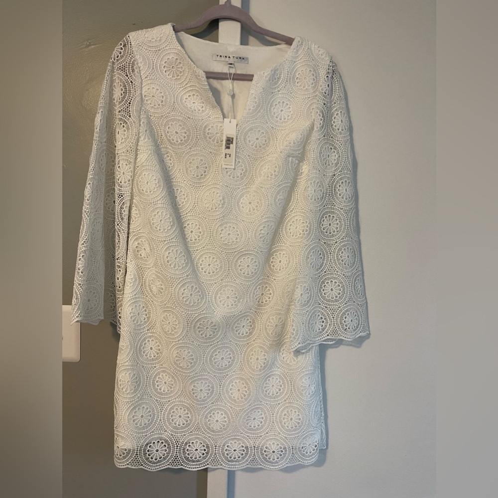 ☀️Trina Turk Lucy lace bell sleeve dress-RARE-NWT